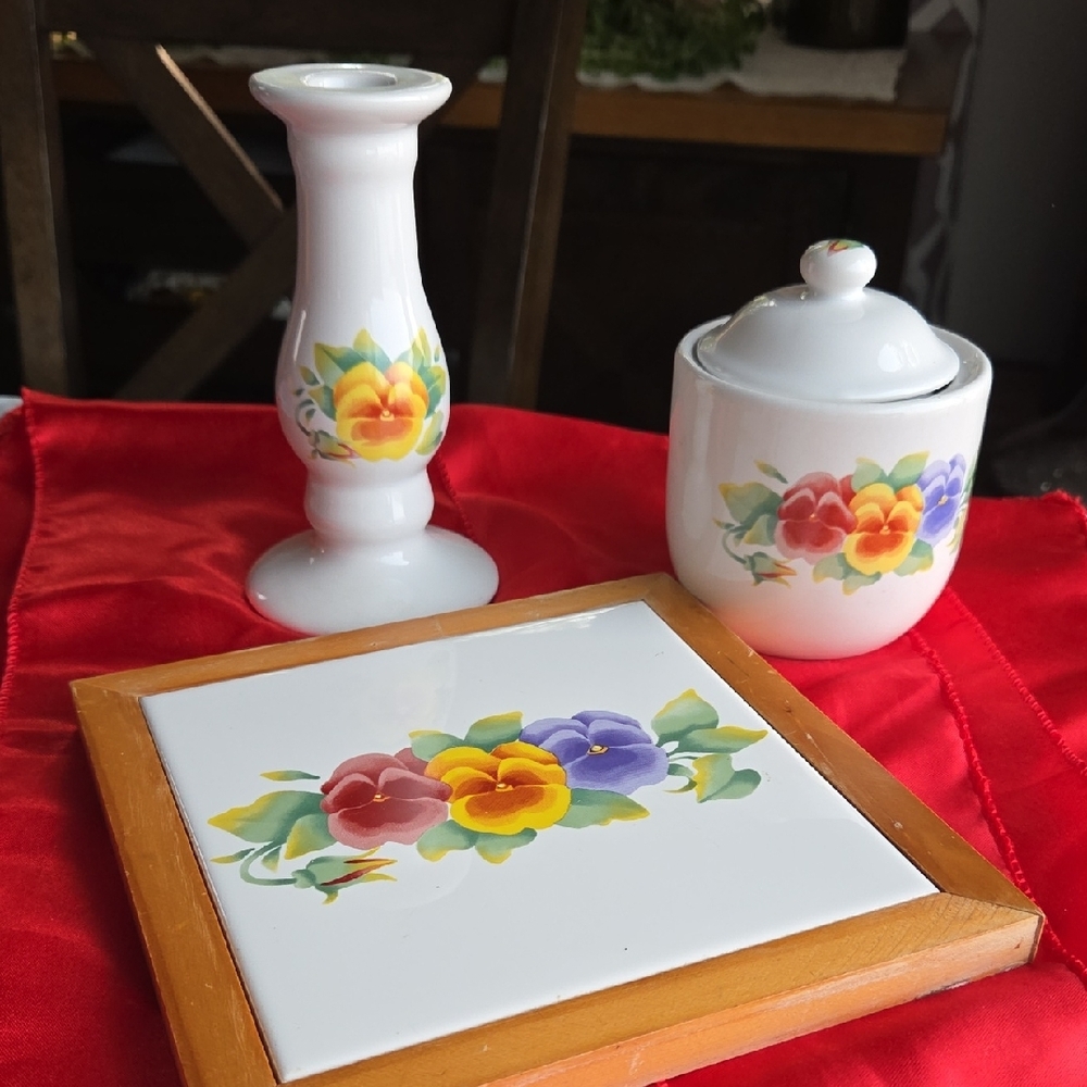 Floral Ceramic Set with Wooden Frame